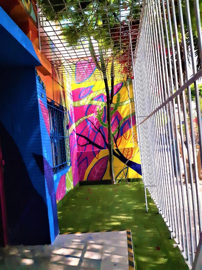 Happy Tree Hostel Peru Lima Exterior photo